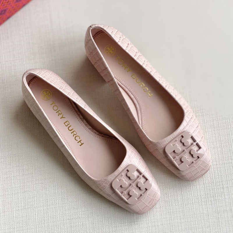 Other flat shoes